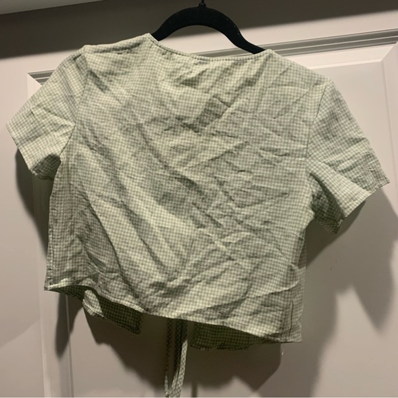 Gingham tie cropped shirt by zaful size 4 - Picture 6 of 6